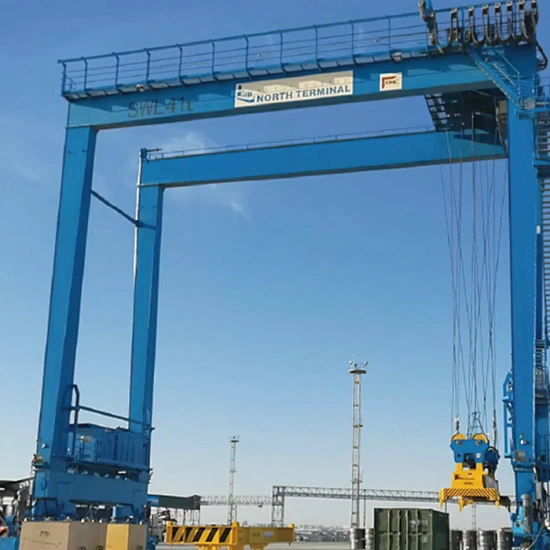 Rubber Tyred Gantry (RTG) working in intermodal yard